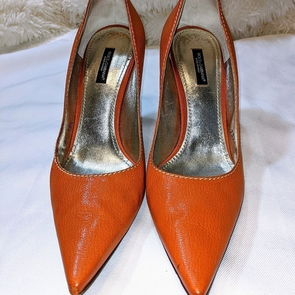 Dolce & Gabbana Vero Cuoio Pointed Toe Stilettos, 39.5